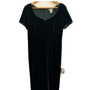 Robbie Bee Maxi Stretch Velvet Dress